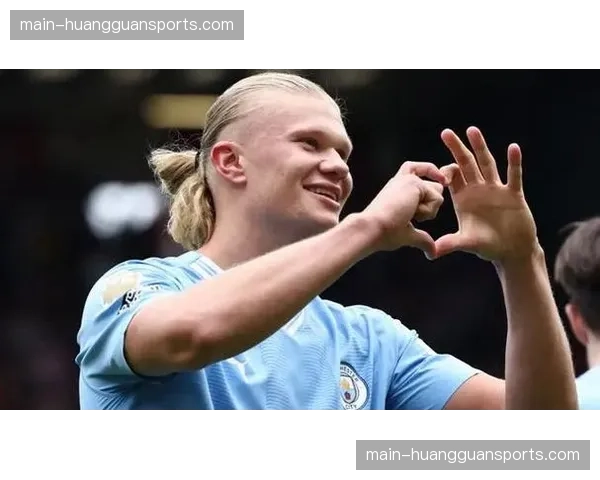 哈兰德经纪人现身马德里,再度引发对其未来的猜测 哈兰德经纪人现身马德里,再度引发对其未来的猜测