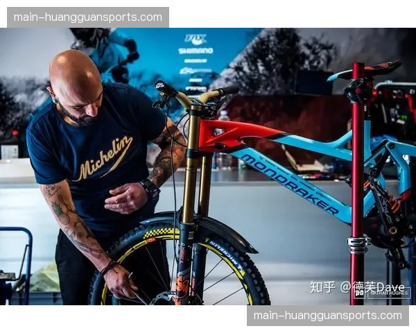 加拿大速降国家系列赛:新秀利亚姆·华莱士击败众多名将夺冠 加拿大速降国家系列赛:新秀利亚姆·华莱士击败众多名将夺冠