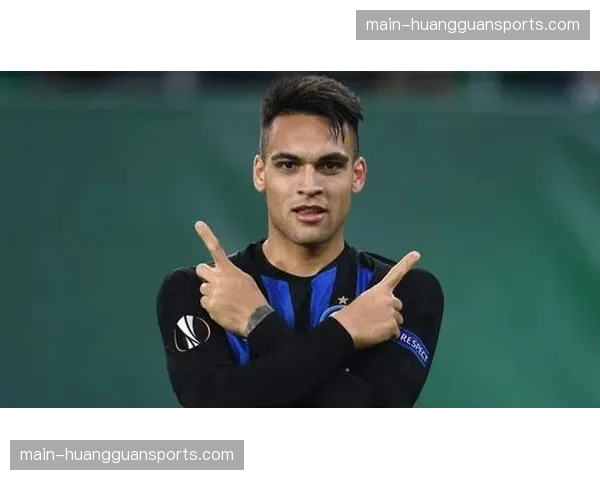 劳塔罗·马丁内斯:“又一次……必须拿出勇气。” 劳塔罗·马丁内斯:“又一次……必须拿出勇气。”