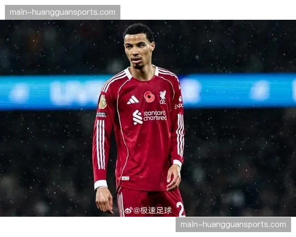 埃基蒂克无对抗伤退被担架抬离，利物浦9500万欧元新援赛季报销